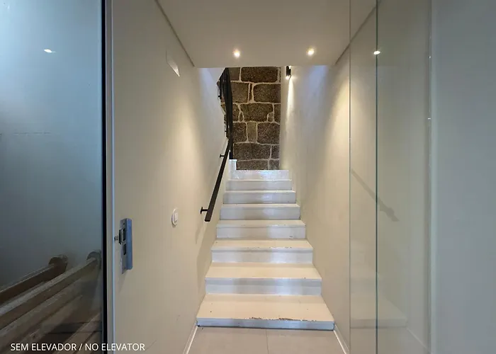 Se Apartamentos - Abrigo Muralha De Braga